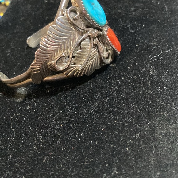 Sterling turquoise and coral Native American cuff - Picture 2 of 8